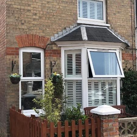 Homely Victorian Terraced Town House With Parking. Taunton Eksteriør billede