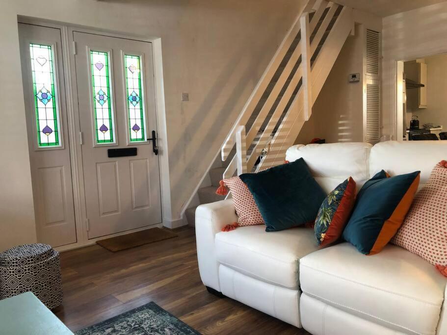Homely Victorian Terraced Town House With Parking. Taunton Eksteriør billede